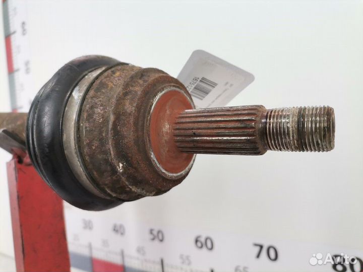 Полуось передняя левая (приводной вал, шрус)