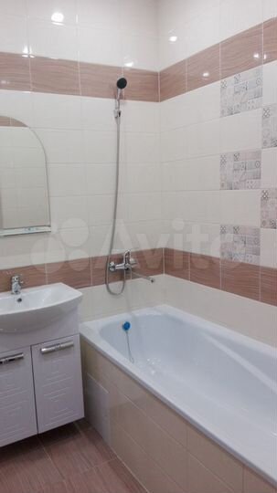 2-к. квартира, 60 м², 2/20 эт.