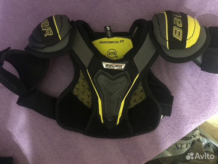 Хоккейные экипировка