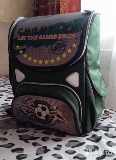 Школьный рюкзак