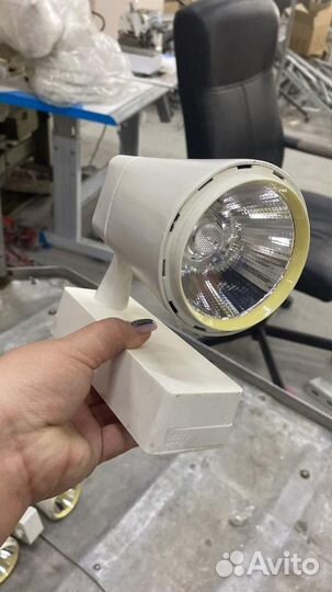 Трековый светильник 30вт, 4000К