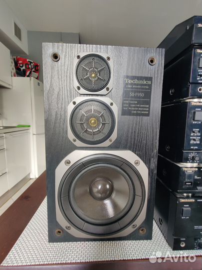 Technics X 950