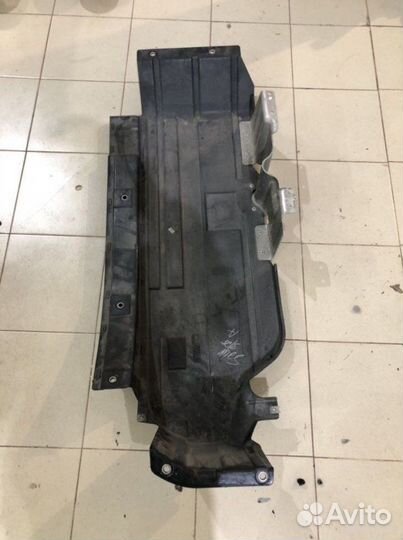 Защита днища левая Bmw X5 E53