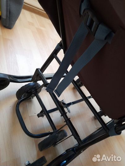 Прогулочная коляска (сани) зимний вариант