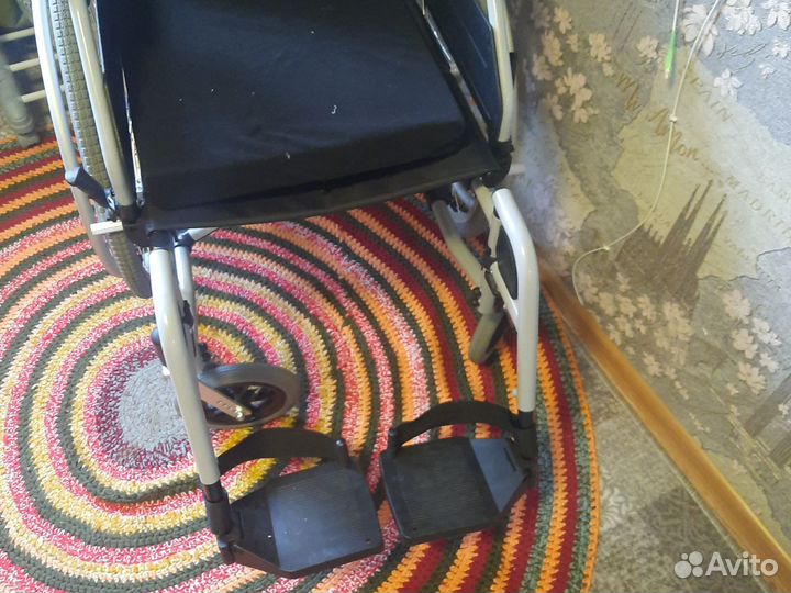 Инвалидная коляска