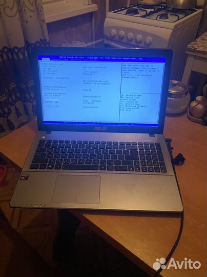 Asus K550D A8-5550M/2gb/Radeon 8670m 2gb