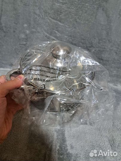 Кастрюля новая