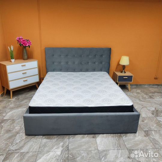 Кровать двухспальная 160х200