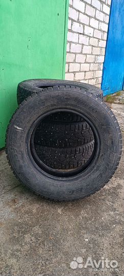 Pirelli Ice Zero 185/70 R14