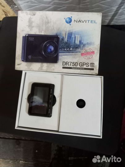 Видеорегистратор navitel
