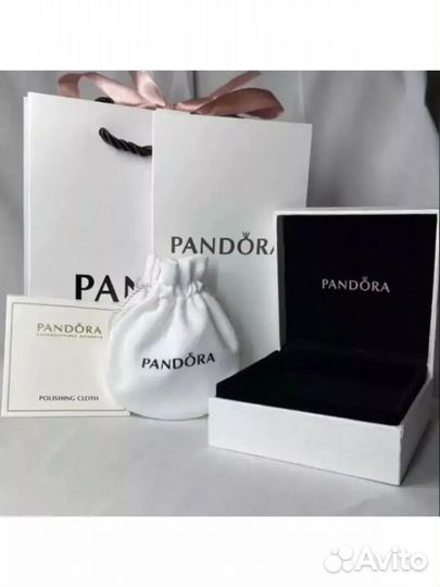 Pandora кольцо сердце