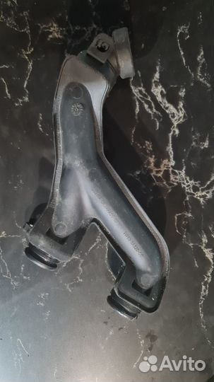 Патрубок охлаждения 9W838A520CC