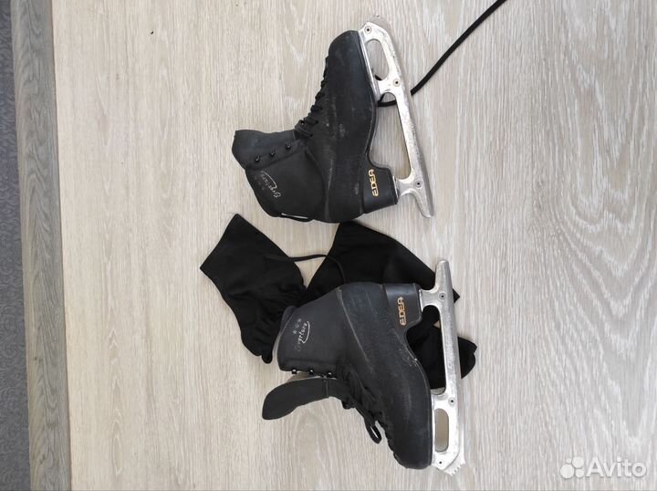 Фигурные коньки edea overture 215