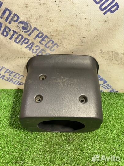 Кожух рулевой колонки Hyundai Terracan внедорожник