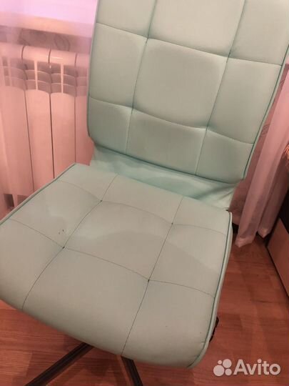 Компьютерное кресло