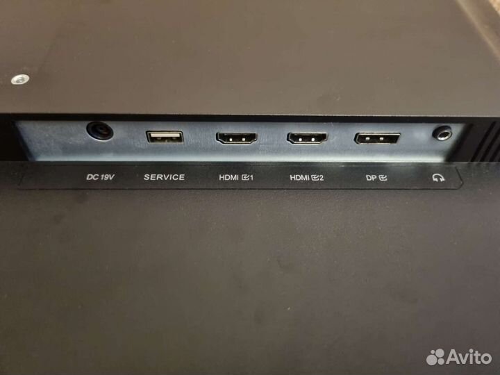 Монитор Samsung F27T702QQI чёрный