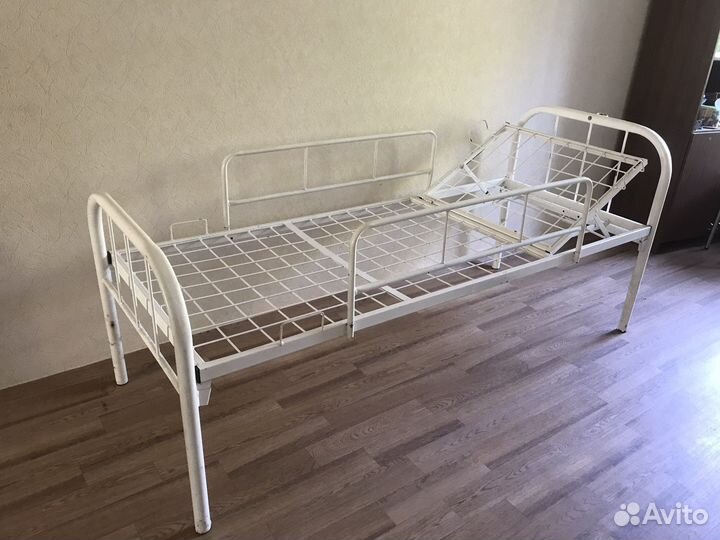Кровать для лежачих больных