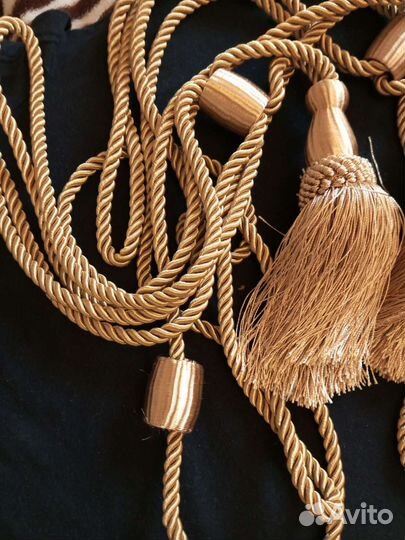 Прихваты для штор