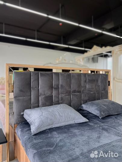 Спальный гарнитур Флоренция