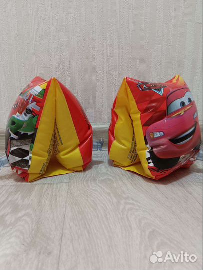 Нарукавники для плавания