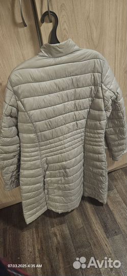 Пуховик женский тонкий 44