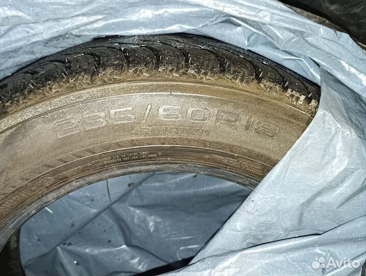 Nokian Tyres Hakkapeliitta R3 SUV 235/60 R18 107