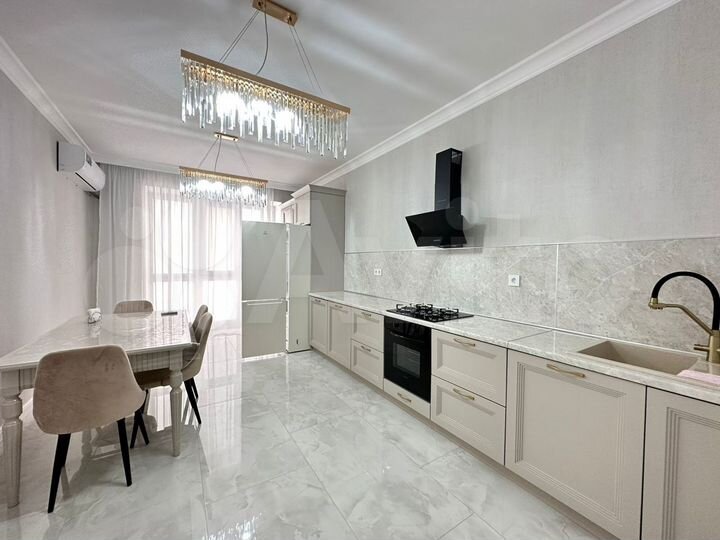 2-к. квартира, 95 м², 3/12 эт.