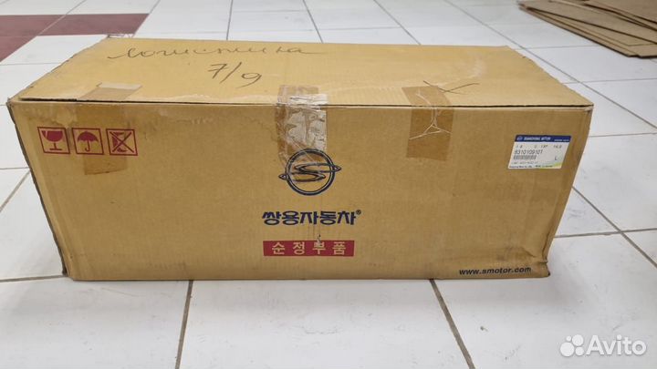 Фара передняя левая Kyron (с корректором)