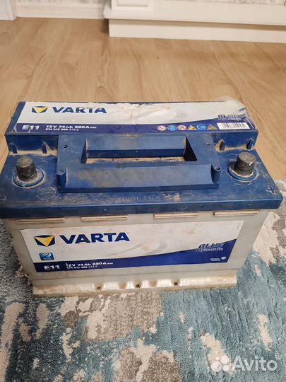 Аккумулятор Varta 74Ah 680A обратная полярность