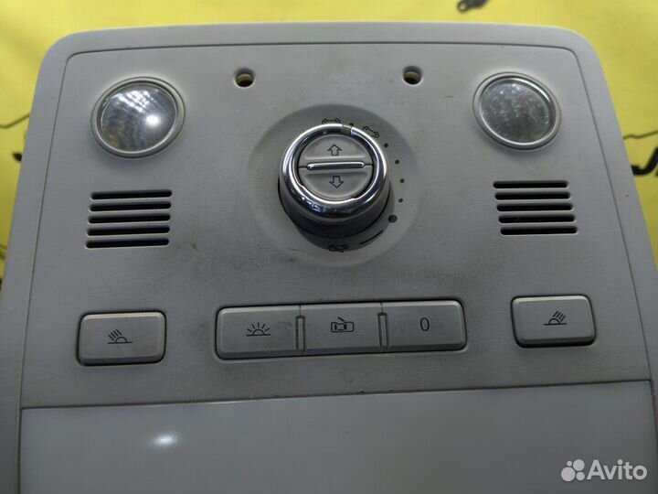 Плафон салонный Volkswagen Touareg 7P5 cgea 3.0