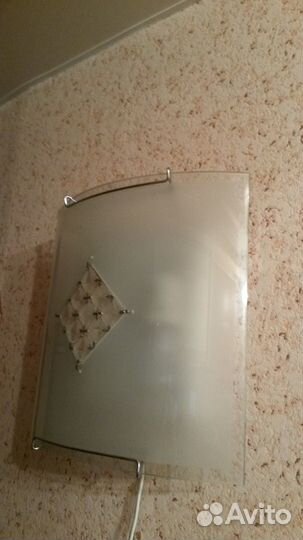 Светильники настенные