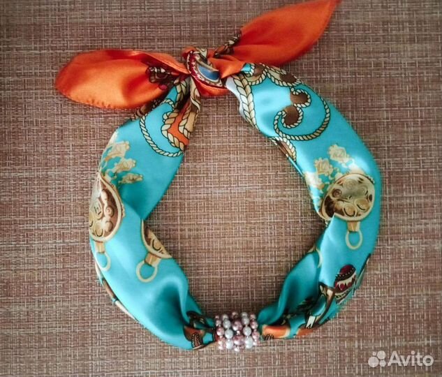 Шелковый платок