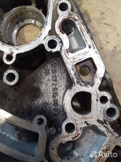 Крышка двигателя передняя Mercedes-Benz W211 (2720