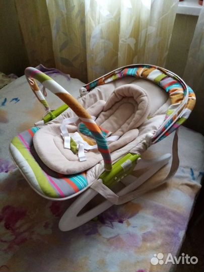 Шезлонг детский