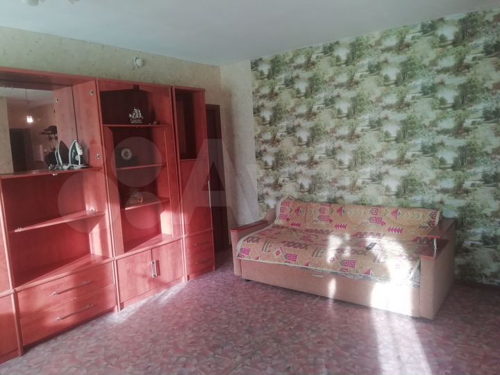 2-к. квартира, 42 м², 2/4 эт.