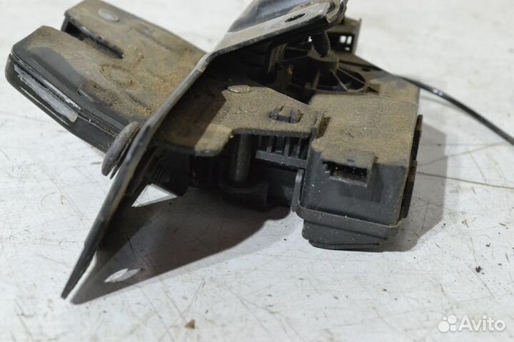 Замок багажника Land Rover Range Rover 3 L322