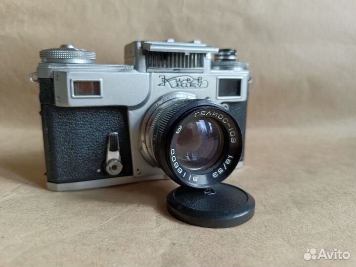 Фотоаппараты Ломо LC-A и Киев 4