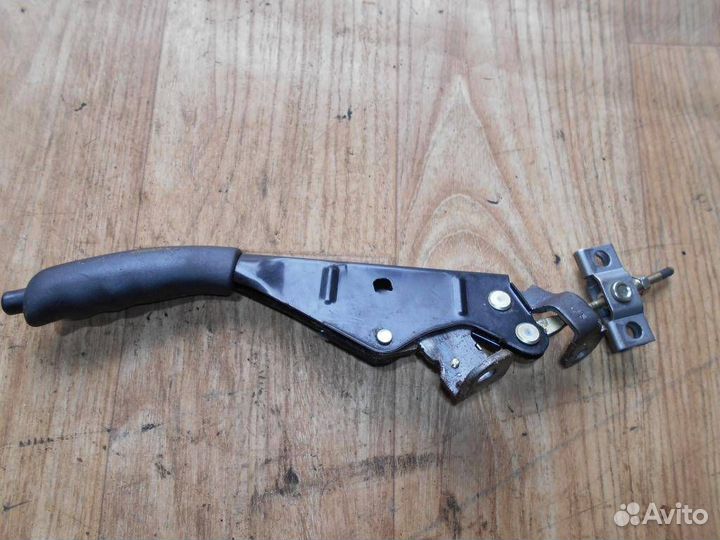 Рычаг стояночного тормоза Hyundai Accent I 1994-2