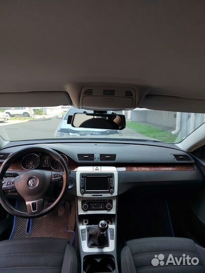 Volkswagen Passat CC 1.8 МТ, 2010, битый, 198 000 км