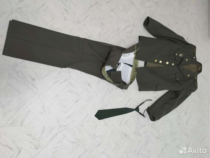 Китель военный