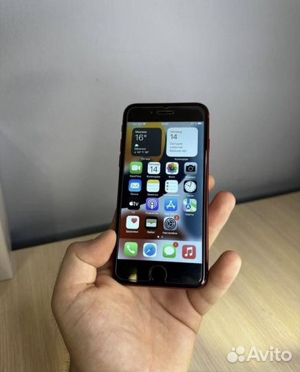 Телефон iPhone se 2020