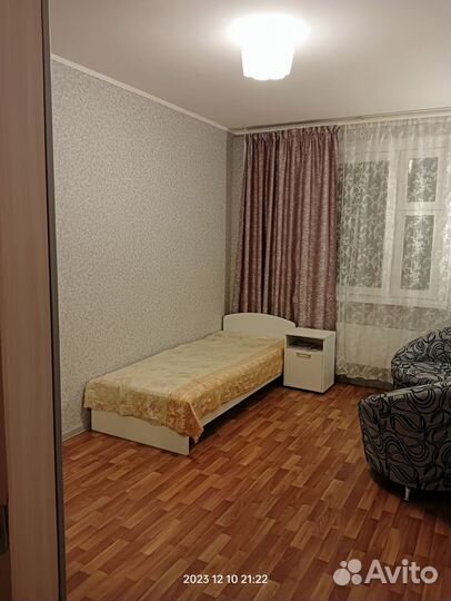 Кровать и тумба IKEA