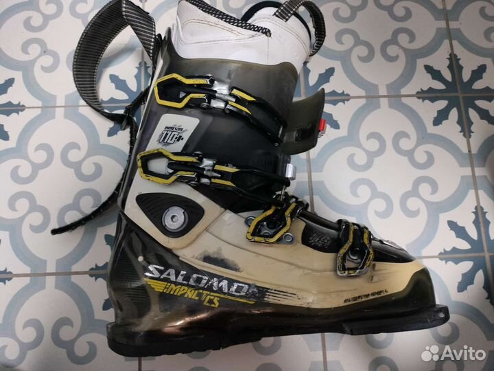 Горнолыжные ботинки salomon 28