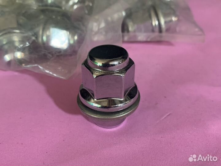 Гайки колесные toyota оригинал