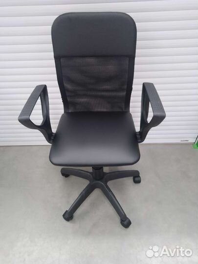 Компьютерное кресло Элегия М 1