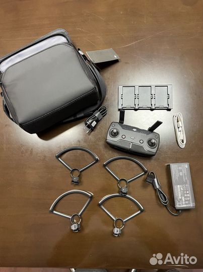 Квадрокоптер dji spark fly more combo