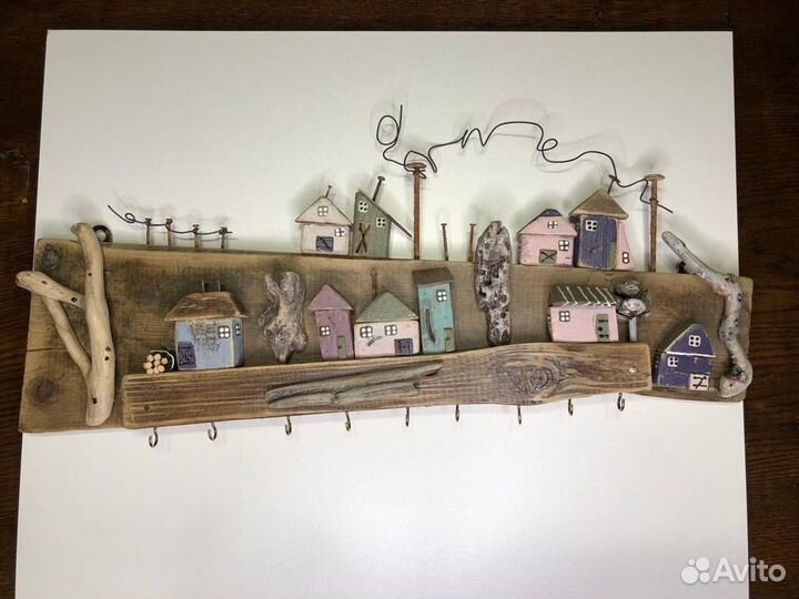 Ключница авторская из дерева на 5-9 крючков
