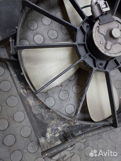 Вентилятор радиатора Lexus IS, 1999