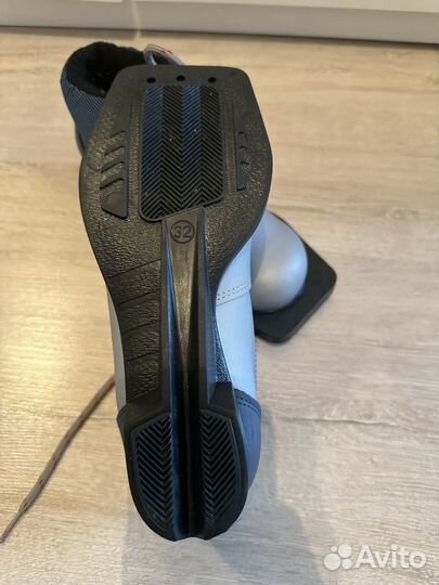 Ботинки лыжные 32 размер