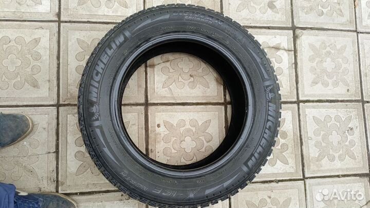Michelin X-Ice 205/60 R16 96T